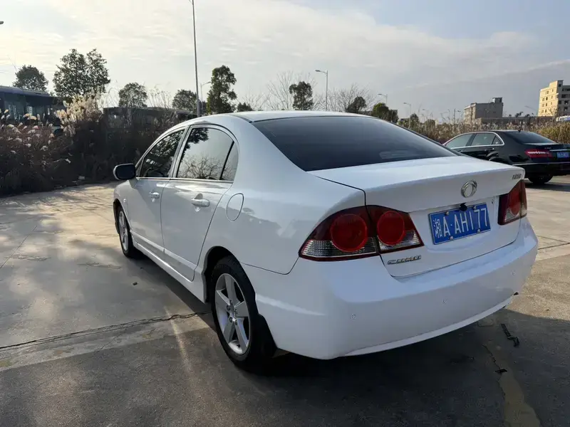 2012 Ciimo (Dongfeng-Honda) CIIMO с пробегом 115 000 км