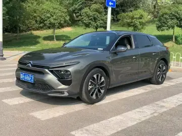Citroen Versailles C5 X