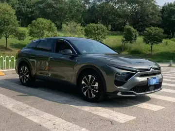 2022 Citroen Versailles C5 X с пробегом 70 000 км