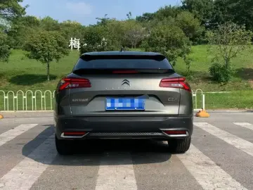 2022 Citroen Versailles C5 X с пробегом 70 000 км