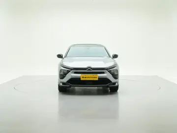 2024 Citroen Versailles C5 X с пробегом 23 900 км
