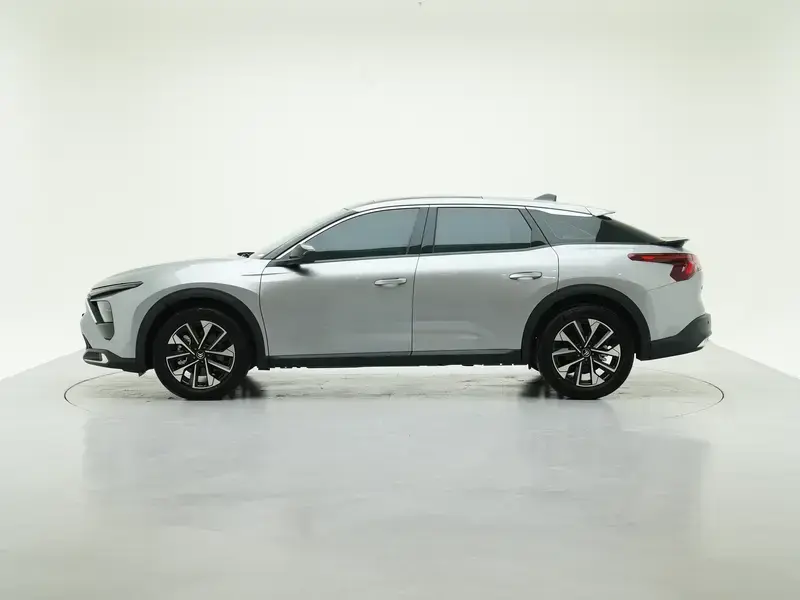 2024 Citroen Versailles C5 X с пробегом 23 900 км