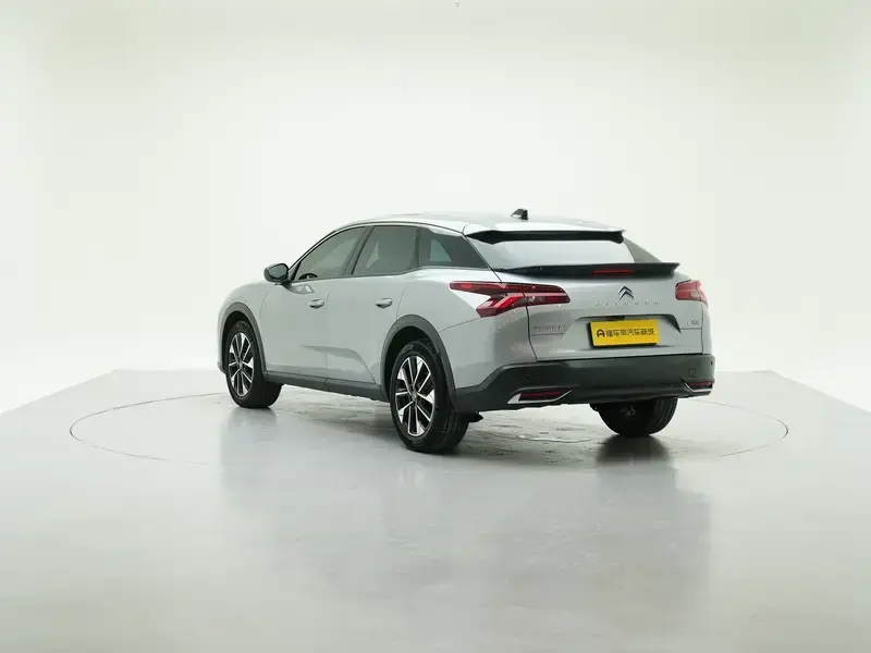 2024 Citroen Versailles C5 X с пробегом 23 900 км