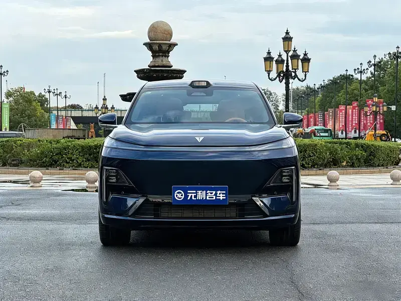 2025 Changan Deep Blue S09 с пробегом 8 200 км