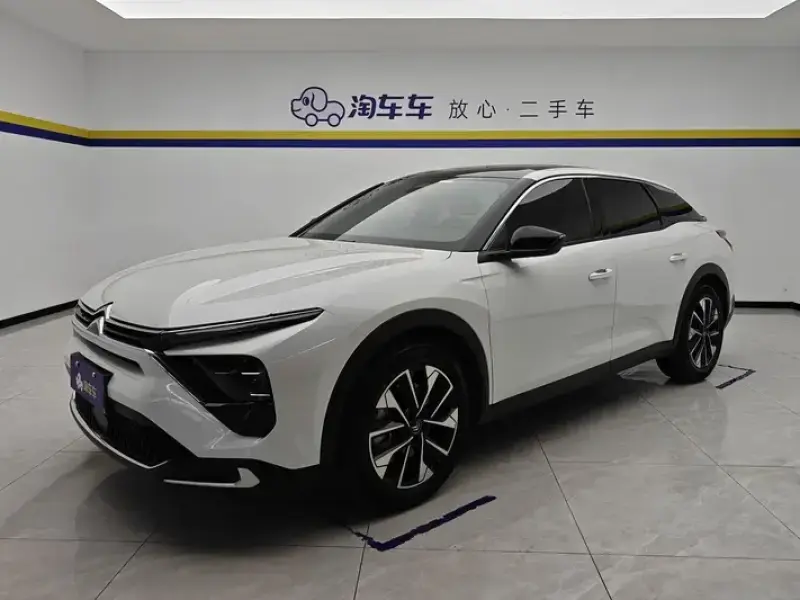 2023 Citroen Versailles C5 X с пробегом 35 000 км