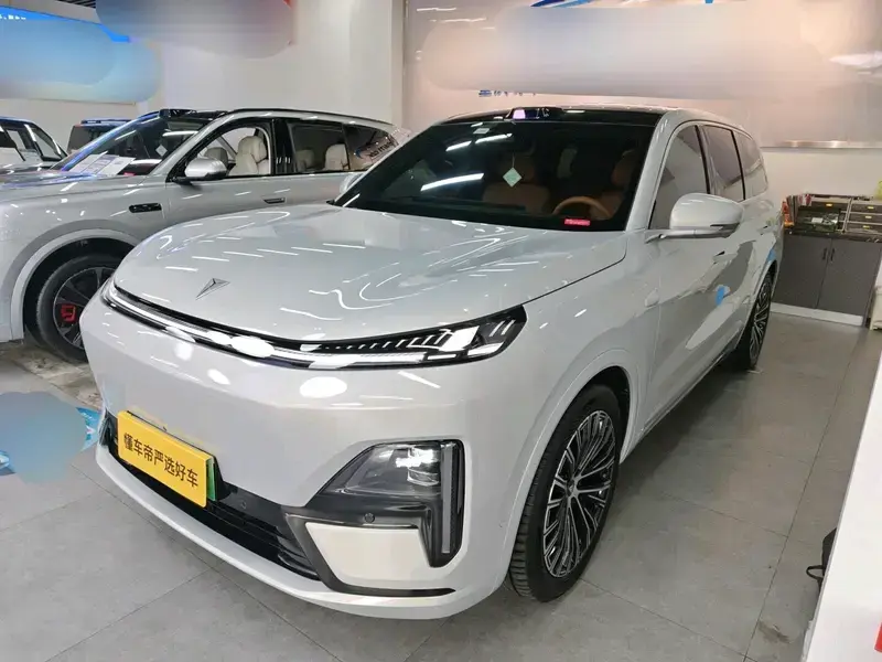 2025 Changan Deep Blue S09 с пробегом 38 700 км