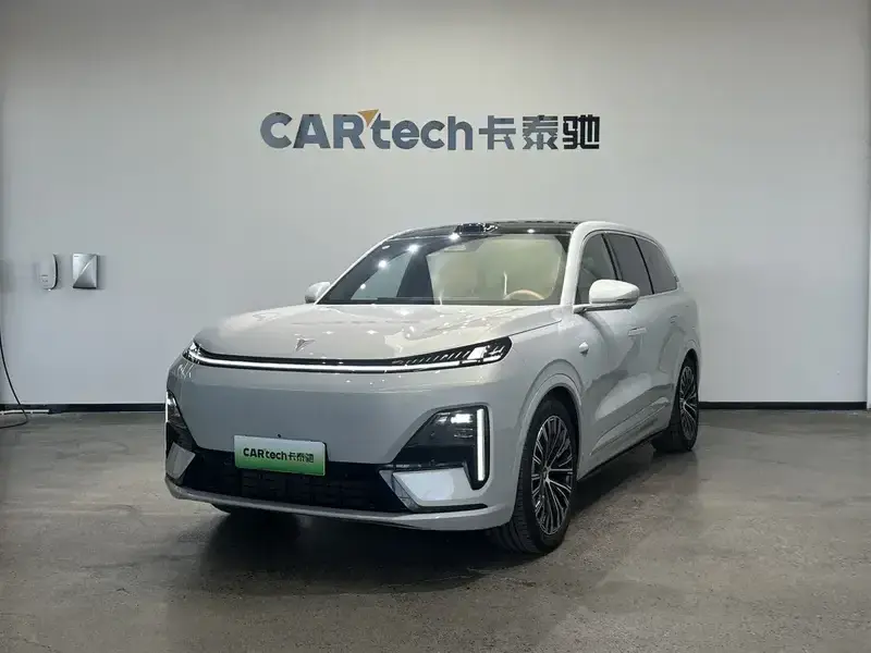 2025 Changan Deep Blue S09 с пробегом 27 000 км