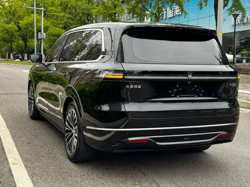 2025 Changan Deep Blue S09 с пробегом 7 300 км