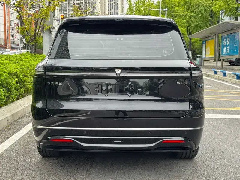 2025 Changan Deep Blue S09 с пробегом 7 300 км