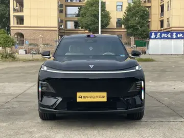 2025 Changan Deep Blue S09 с пробегом 15 300 км