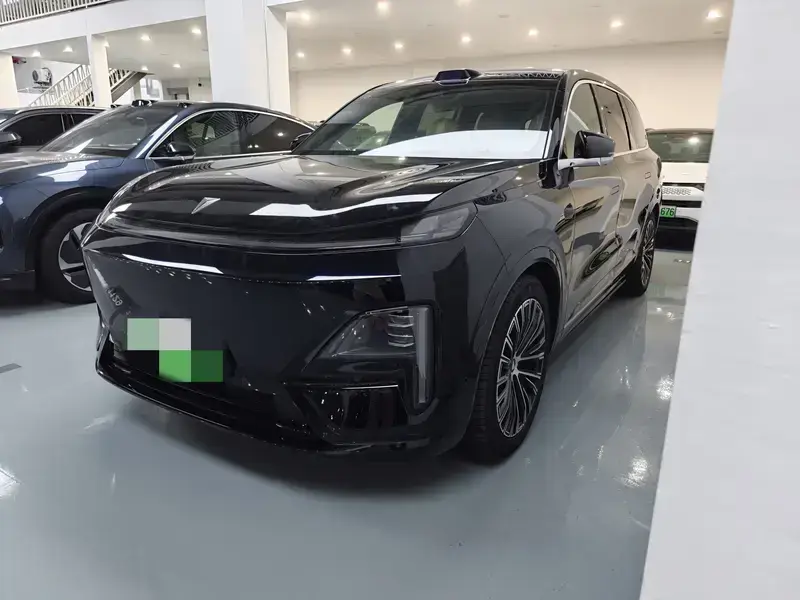 2025 Changan Deep Blue S09 с пробегом 20 000 км