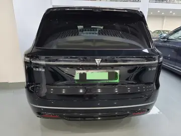 2025 Changan Deep Blue S09 с пробегом 20 000 км