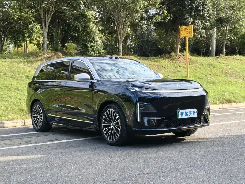 2025 Changan Deep Blue S09 с пробегом 13 000 км