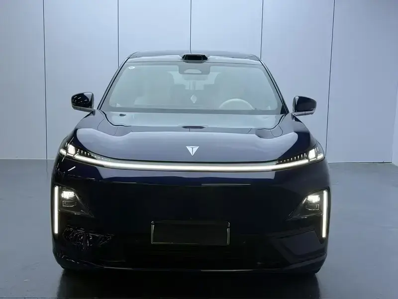 2025 Changan Deep Blue S09 с пробегом 23 000 км