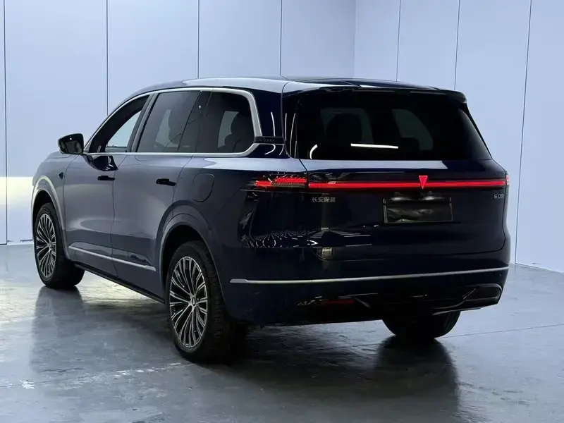 2025 Changan Deep Blue S09 с пробегом 23 000 км