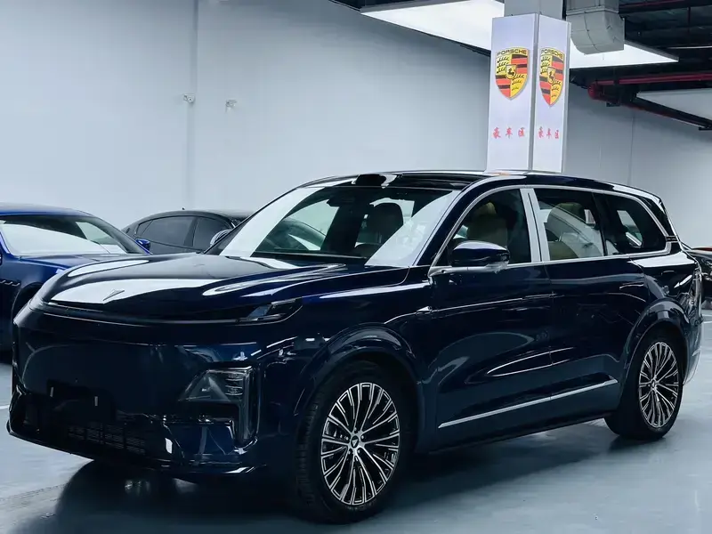 2025 Changan Deep Blue S09 с пробегом 100 км