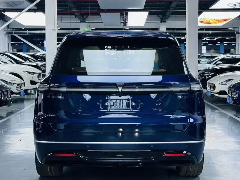 2025 Changan Deep Blue S09 с пробегом 100 км