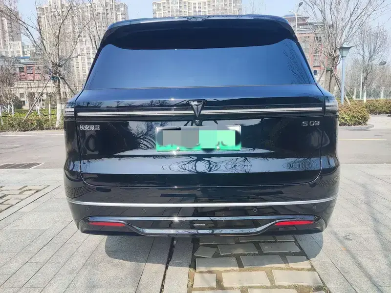 2025 Changan Deep Blue S09 с пробегом 11 000 км