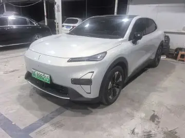 2024 Changan Shenlan S05 с пробегом 35 500 км