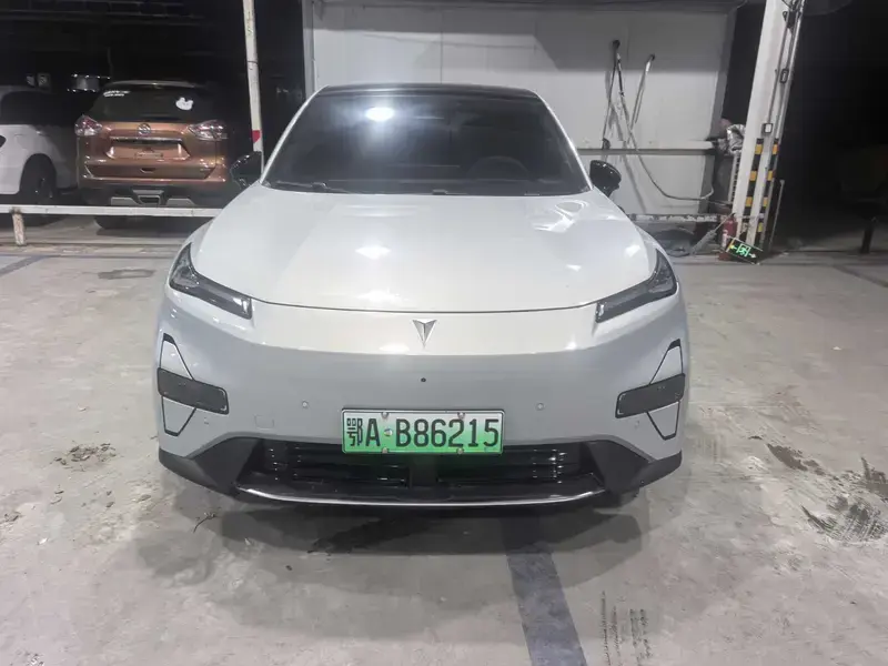 2024 Changan Shenlan S05 с пробегом 35 500 км