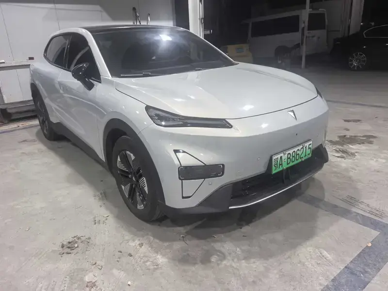 2024 Changan Shenlan S05 с пробегом 35 500 км
