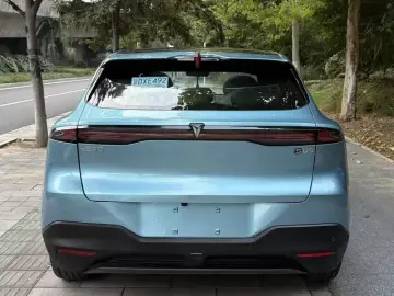 2024 Changan Shenlan S05 с пробегом 30 000 км