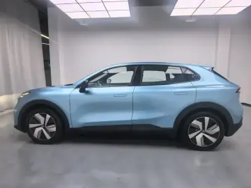 2024 Changan Shenlan S05 с пробегом 10 800 км