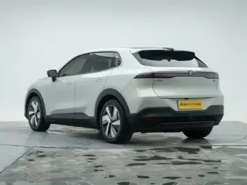 2024 Changan Shenlan S05 с пробегом 30 200 км