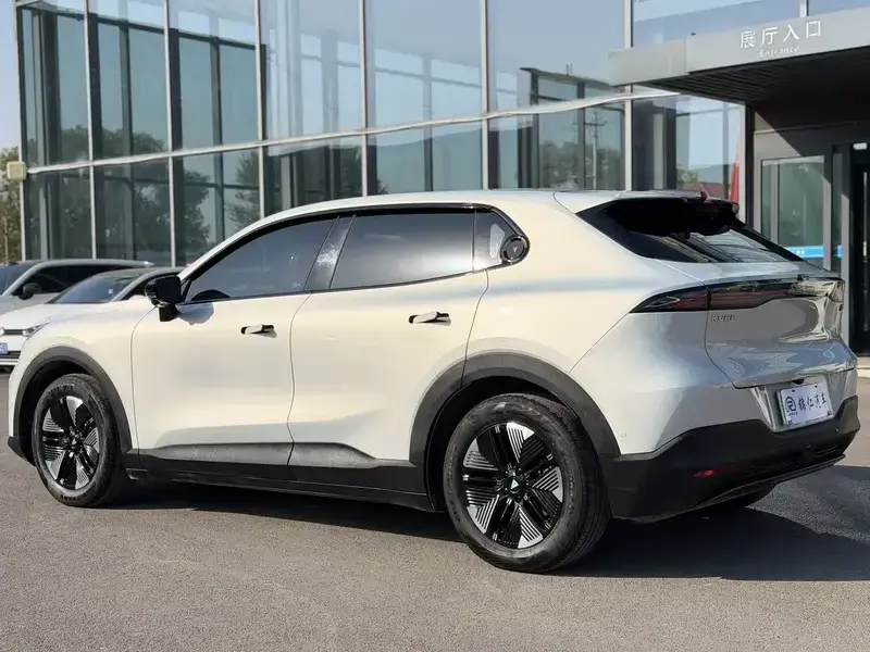 2026 Changan Shenlan S05 с пробегом 27 900 км