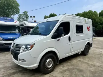 Dongfeng Yufeng EM27