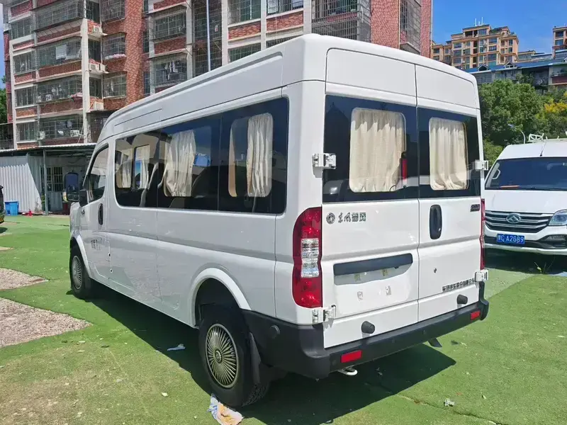 2026 Dongfeng Yufeng EM27 с пробегом 3 400 км