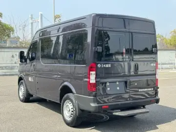 2023 Dongfeng Yufeng EM27 с пробегом 25 000 км