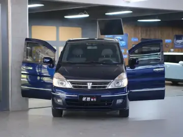 2007 Dongfeng Yuxuan с пробегом 143 000 км