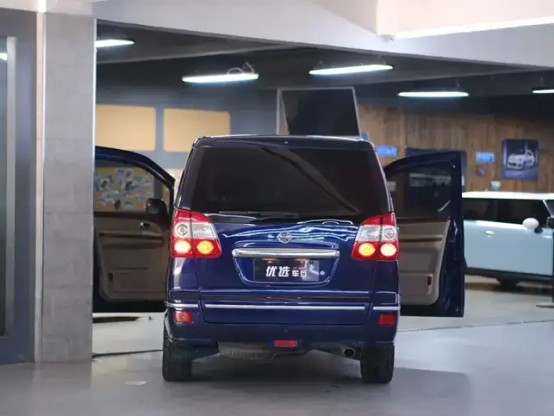 2007 Dongfeng Yuxuan с пробегом 143 000 км