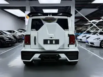 2023 Crossboundary Auto Co-created Tank 300 с пробегом 20 000 км