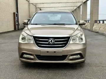 2012 Dongfeng Dongfeng Fengshen A60 с пробегом 98 000 км