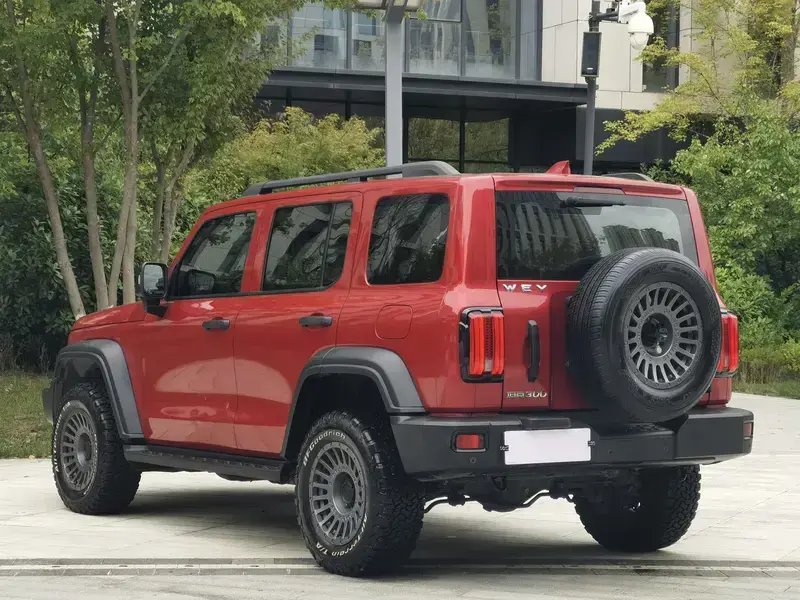2021 Crossboundary Auto Co-created Tank 300 с пробегом 103 000 км