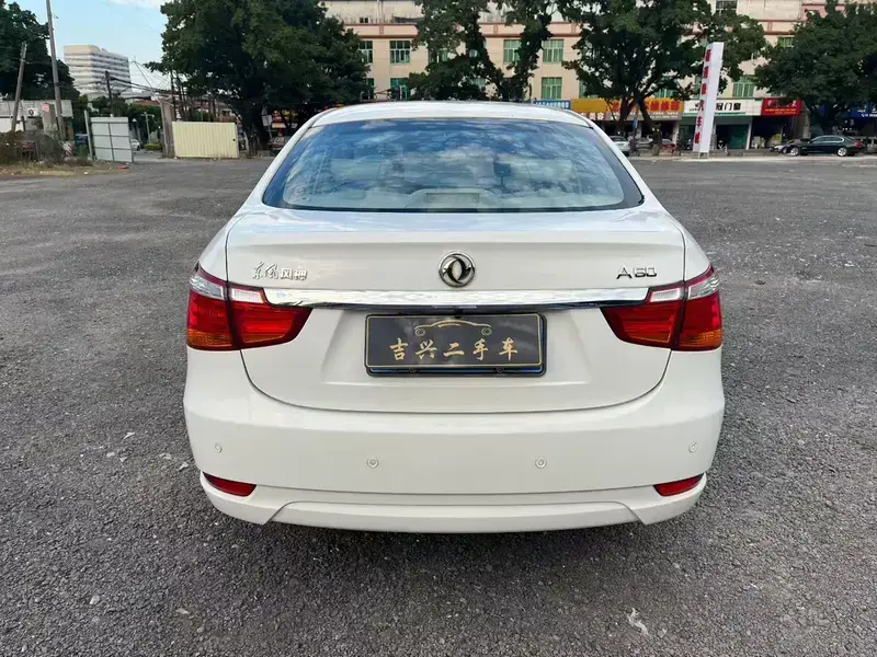 2016 Dongfeng Dongfeng Fengshen A60 с пробегом 75 000 км