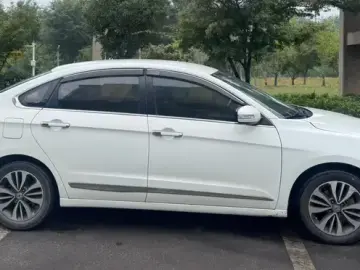 2016 Dongfeng Dongfeng Fengshen A60 с пробегом 86 000 км