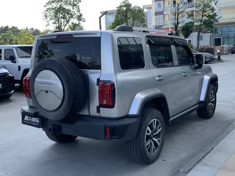 2024 Crossboundary Auto Co-created Tank 300 с пробегом 52 000 км