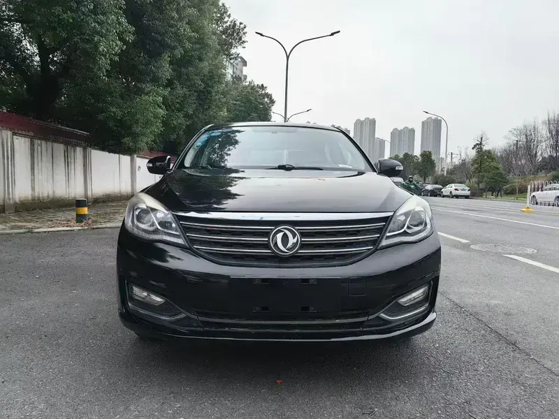 2016 Dongfeng Dongfeng Fengshen A60 с пробегом 120 000 км