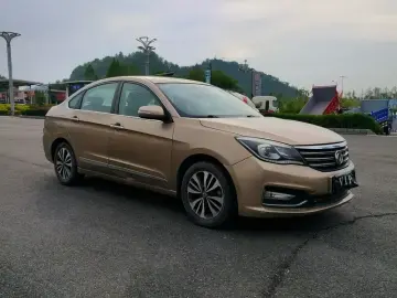 2016 Dongfeng Dongfeng Fengshen A60 с пробегом 80 000 км