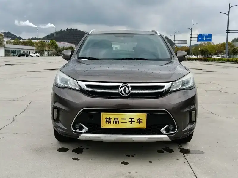 2017 Dongfeng Dongfeng Fengshen AX5 с пробегом 120 000 км