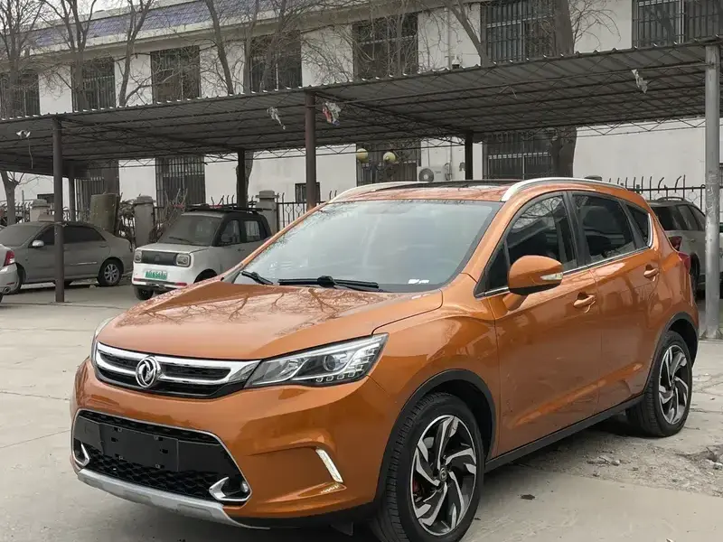 2017 Dongfeng Dongfeng Fengshen AX5 с пробегом 126 700 км