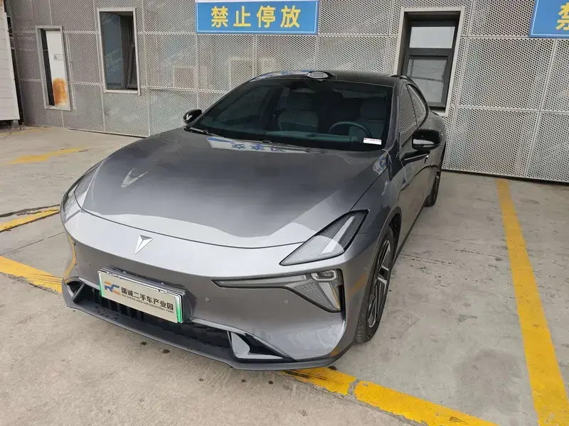 2026 Changan DeepBlue L06 с пробегом 5 000 км