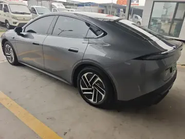 2026 Changan DeepBlue L06 с пробегом 5 000 км