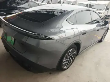 2026 Changan DeepBlue L06 с пробегом 5 000 км