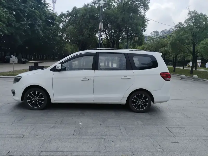 2016 Forthing Fengxing S500 с пробегом 106 000 км