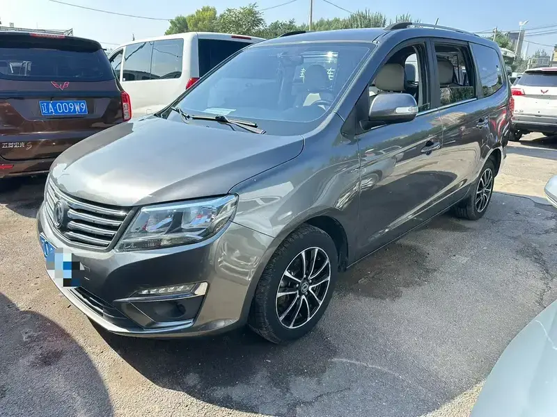 2016 Forthing Fengxing S500 с пробегом 95 000 км