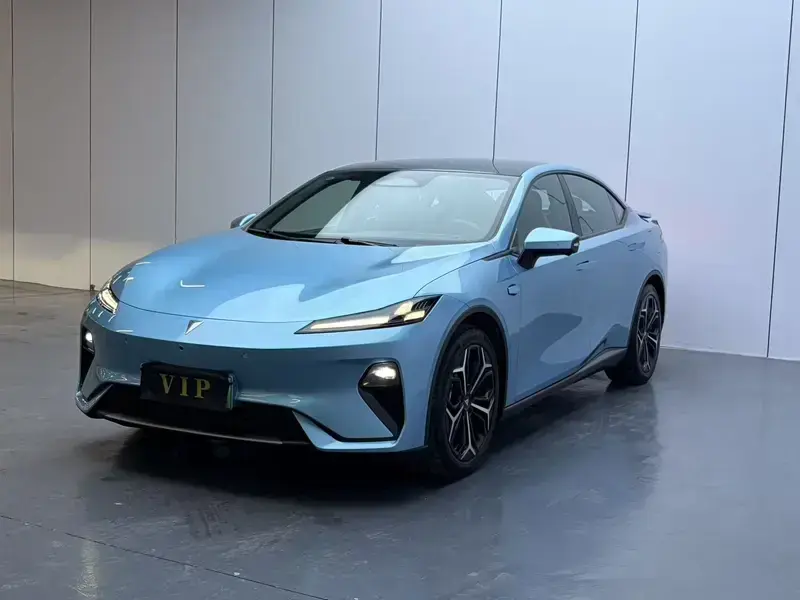 2025 Changan Shenlan L07 с пробегом 17 000 км